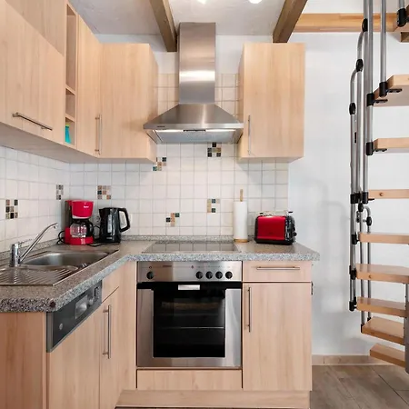 Haus Schoeneck بيت للعطل *
